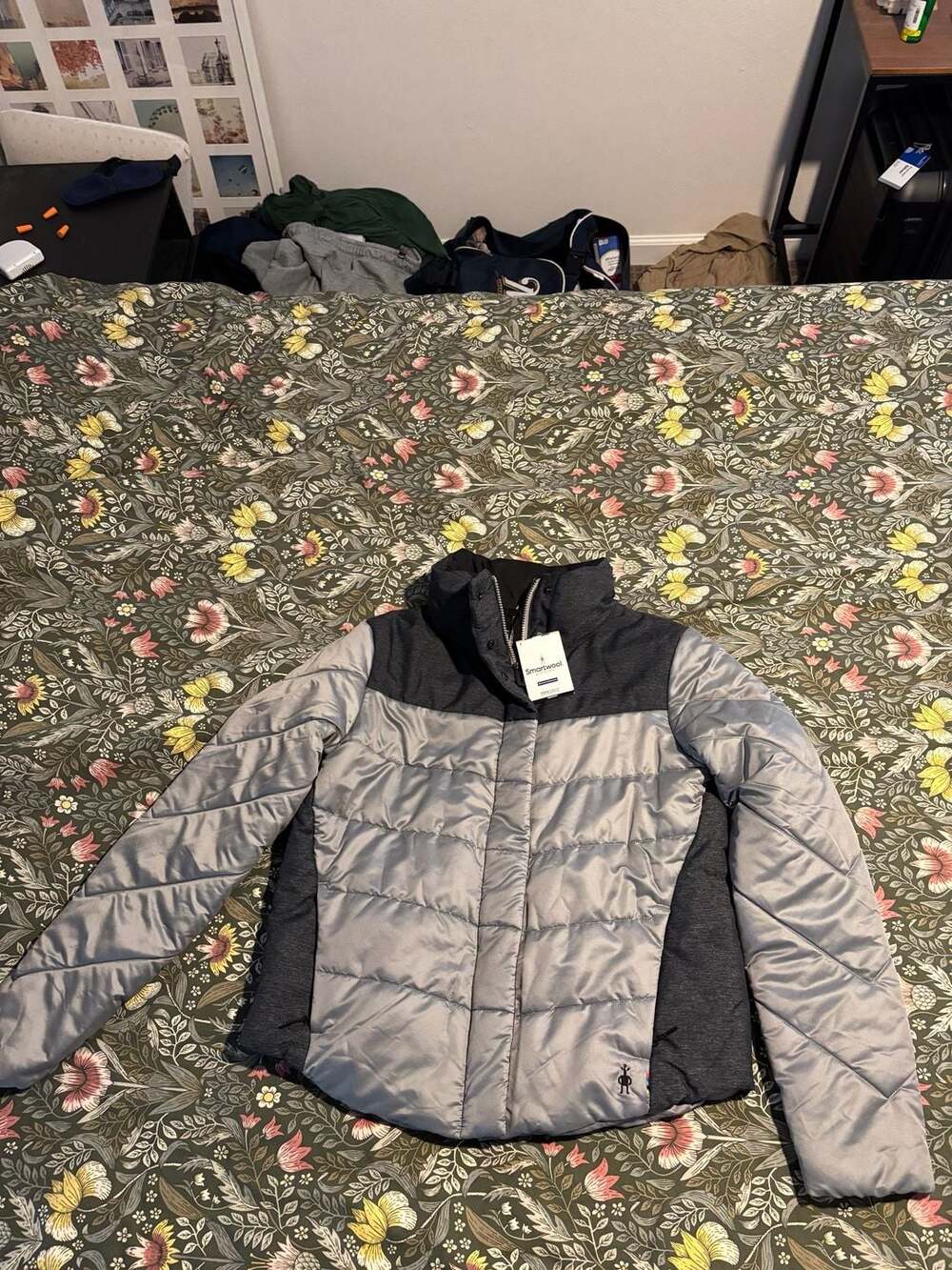 Smartwool Smartloft 150 Womens Jacket Gray Black Puffer Size L NWT